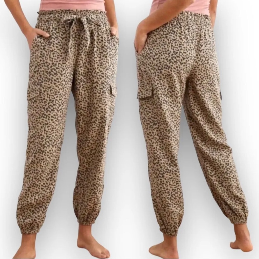 AEO Aerie Leopard Print Linen Blend Cargo Joggers | L